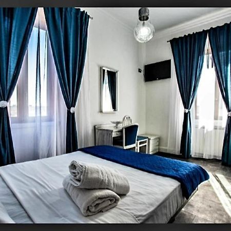 Golfo Di Orosei Rooms Roma Exterior foto